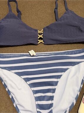 Aerie Women's Blue Bikini Set  (Top size XL)(Bottom size Large Adjustable)